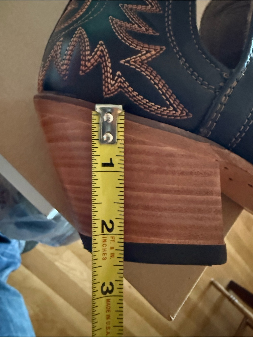 Women’s Ariat Dixon ankle boots size 10 - Picture 9 of 9